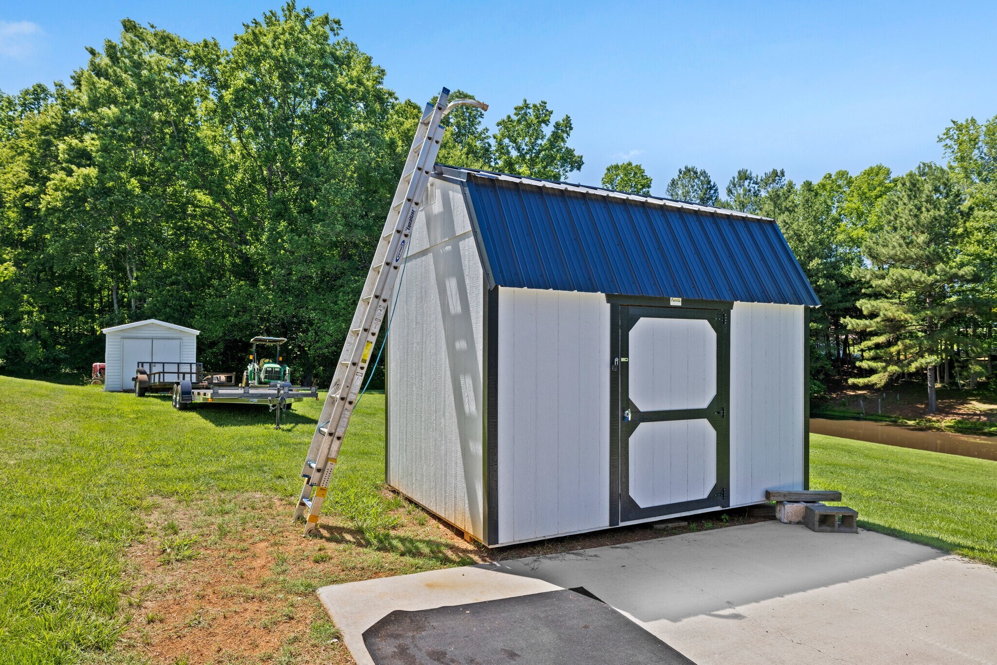 Building Photo - 3010 Eaker Dr