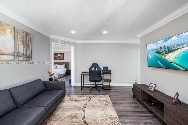 Building Photo - 15941 NW 83rd Ave