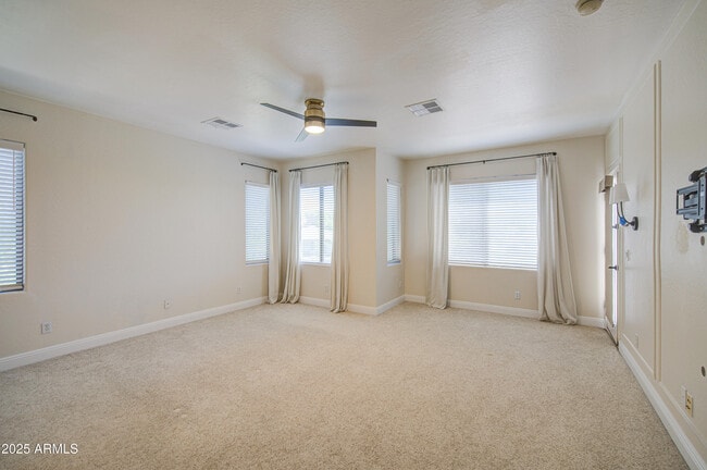 Building Photo - 4564 S Maverick Ct