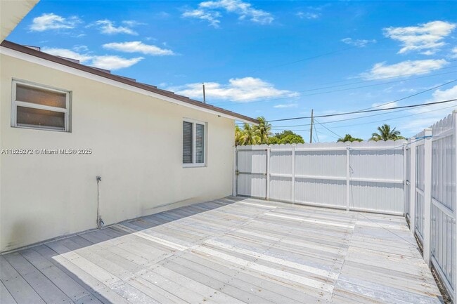 Building Photo - 16330 NW 45th Ave