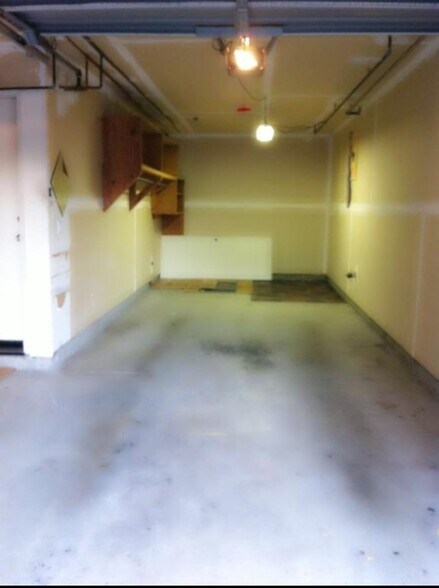 Building Photo - 342 Montecito Way