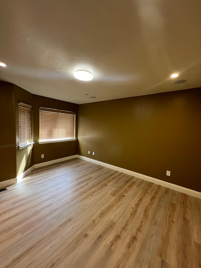 Building Photo - 3721 Pioneer Trail