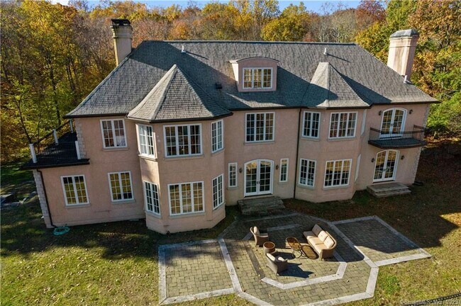 Building Photo - 11 Dogwood Ln