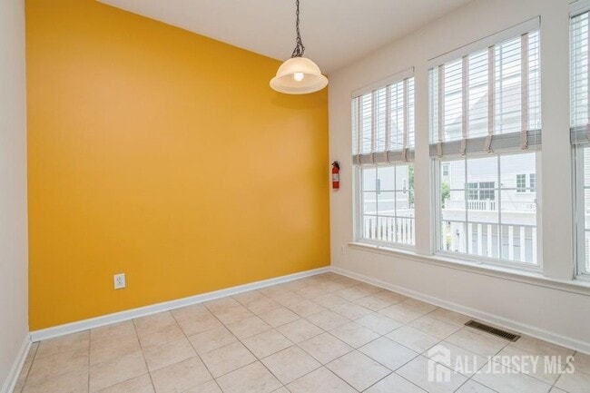 Building Photo - 2204 Leia Ln