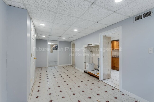 Building Photo - 1703 Glenwood Ave