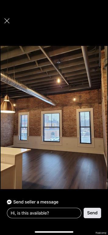 Building Photo - 6 N Washington St