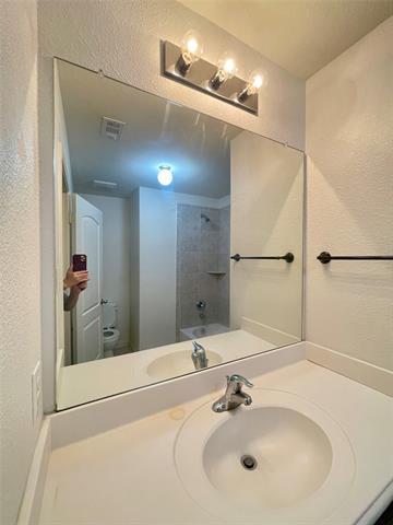 Building Photo - 1319 Corkwood Dr