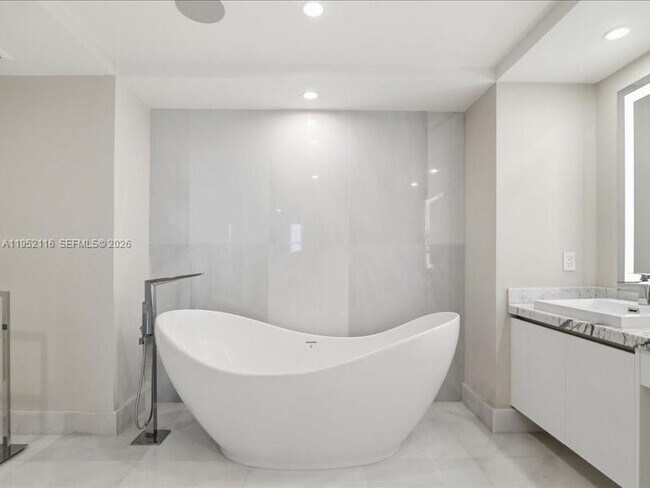 Building Photo - 330 Sunny Isles Blvd