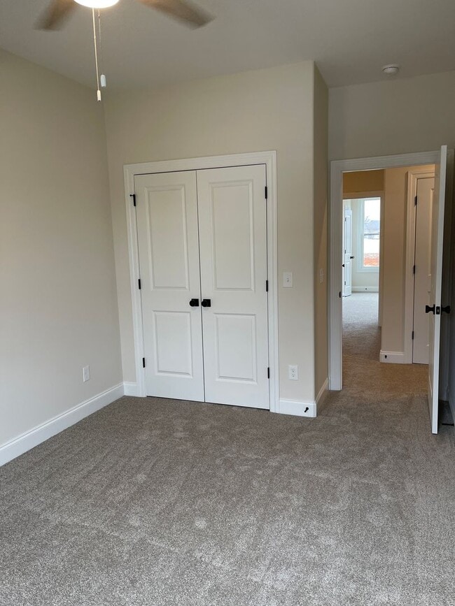 Building Photo - Hidden River Estates - Cason Area