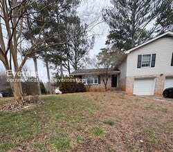 Building Photo - 702 Winter Ln