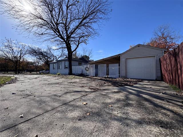 Building Photo - 2845 Ruidosa Ave