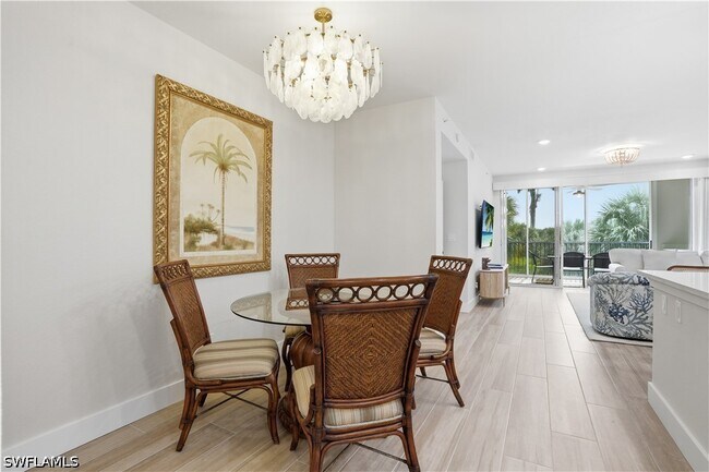 Building Photo - 7671 Pebble Creek Cir