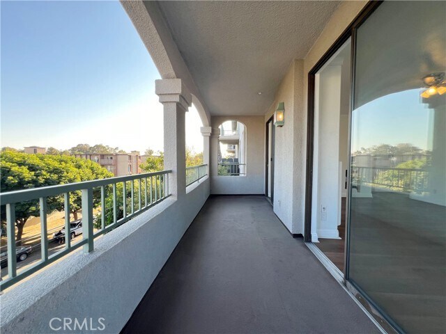 Building Photo - 555 Maine Ave