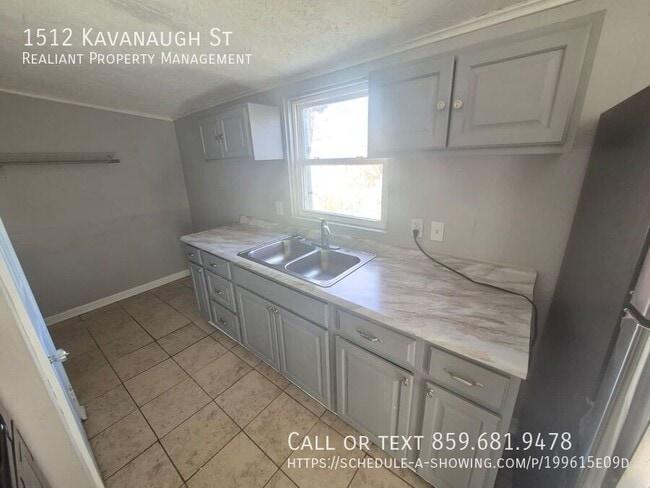 Building Photo - 1512 Kavanaugh St