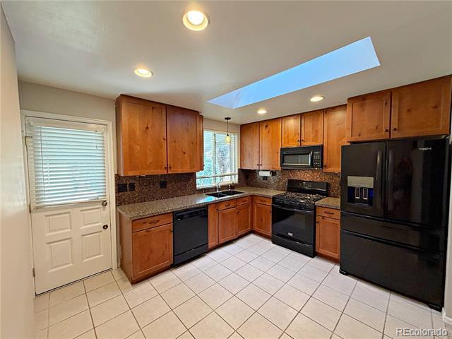 Building Photo - 3677 S Norfolk Way