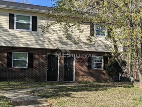 Building Photo - 1302 Marne Ave