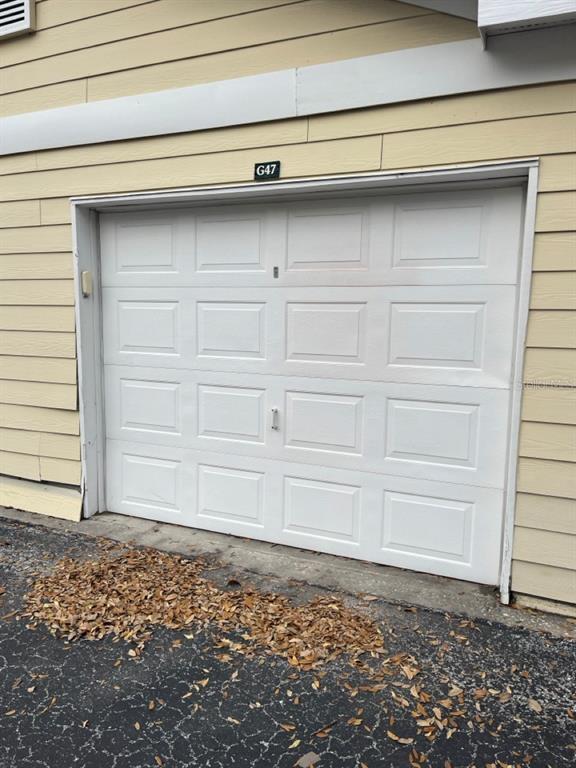 Building Photo - 18119 Back Stretch Ln