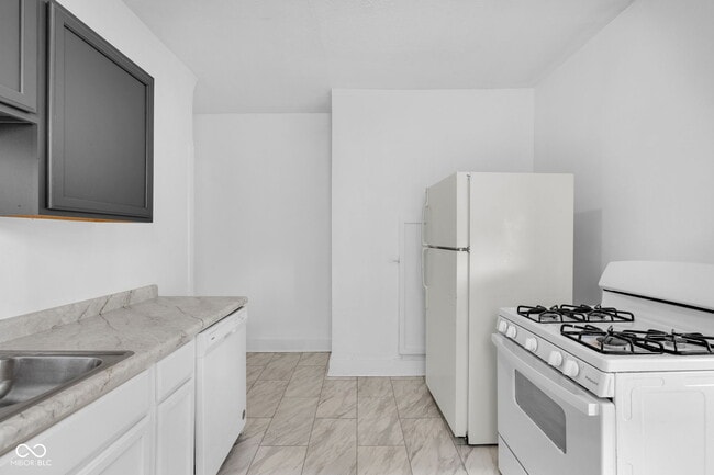 Building Photo - 2619 Guilford Ave