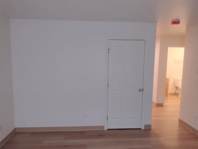 Building Photo - 450 J St