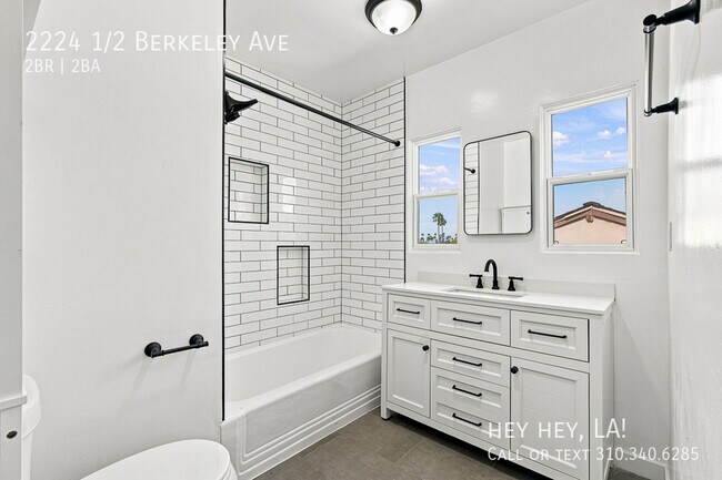 Building Photo - 2224 1/2 Berkeley Ave-