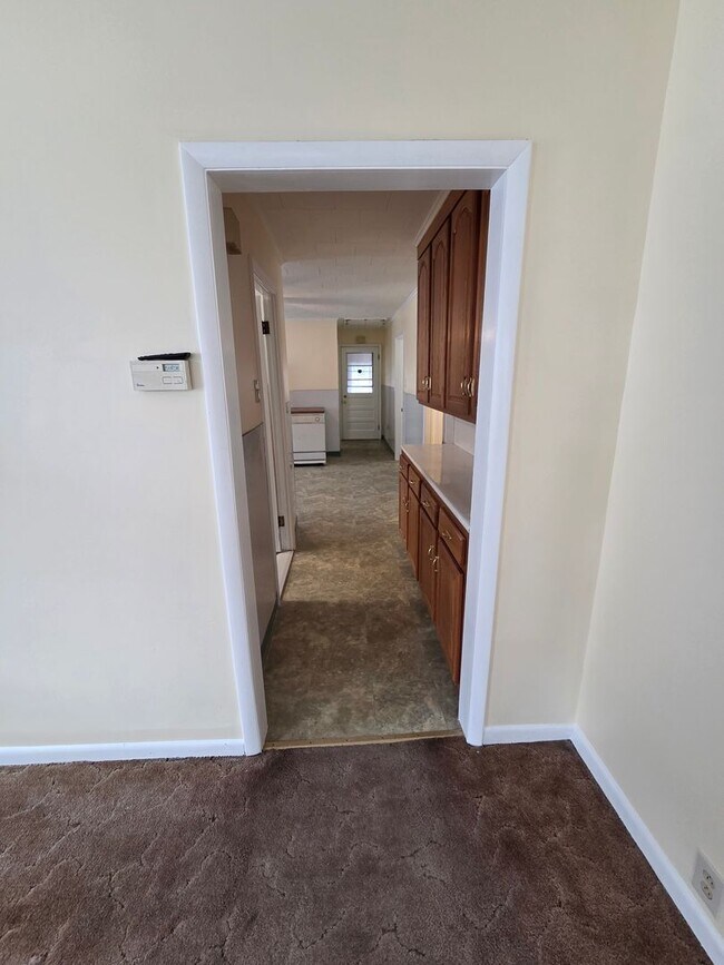 Building Photo - 1122-1124 Seventh Ave