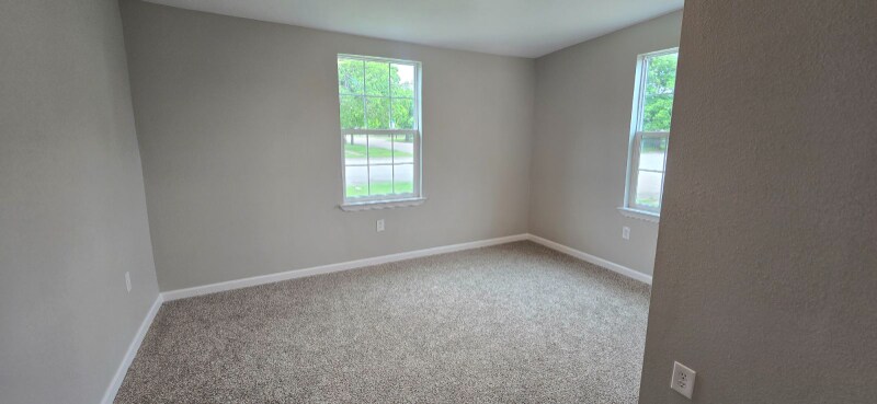 Building Photo - 105 S 3rd St