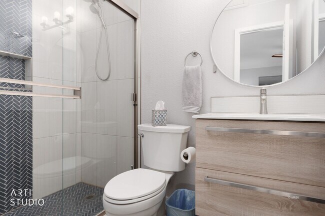 Building Photo - 801 Mesquite Springs Dr