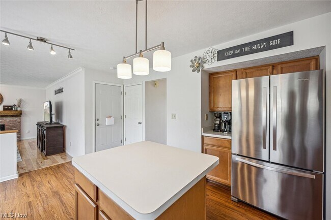 Building Photo - 4015 Alameda Ct
