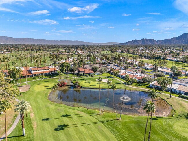 Building Photo - 27 Cll Encinitas