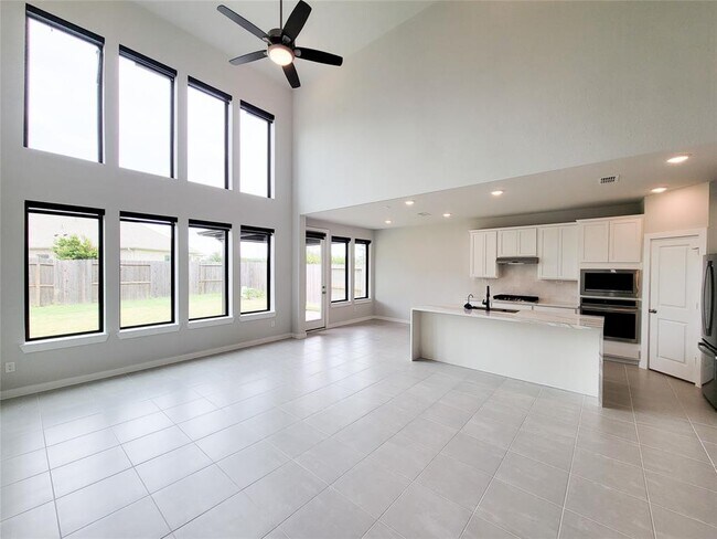Building Photo - 18206 Summerland Lk Wy