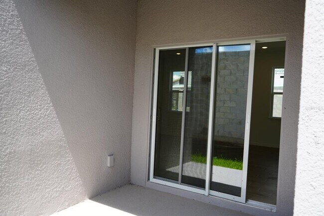 Building Photo - 1849 Horsetail Dr