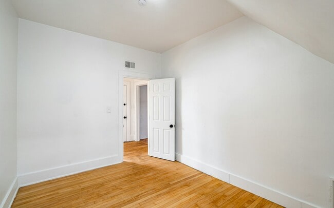 Building Photo - 2955 N 17th St