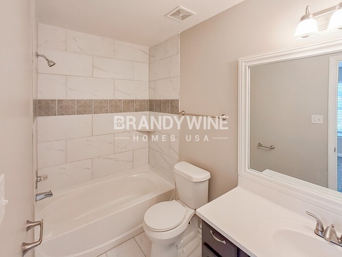 Building Photo - 618 Peyton Cir