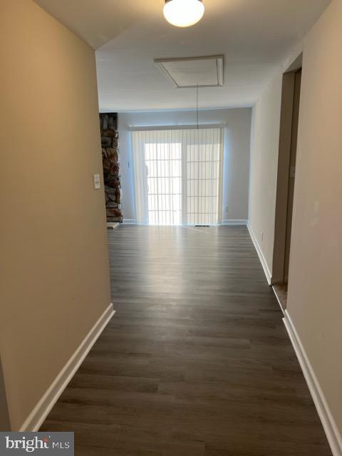 Building Photo - 17207 Manning Dr