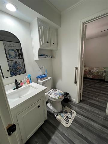 Building Photo - 5302 Vale St