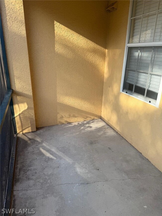 Building Photo - 8735 River Homes Lane