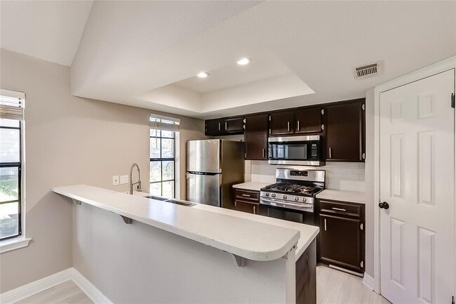 Building Photo - 1143 Orchard Park Cir