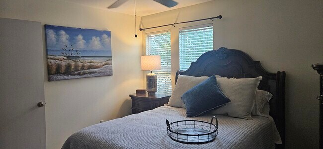 Building Photo - 1975 Westminster Cir