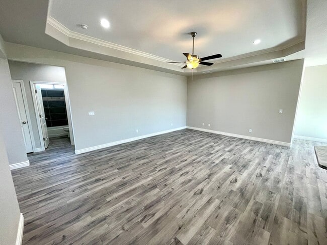 Building Photo - Beautiful 2024 Built 3 Bedroom 2 Bath Home...