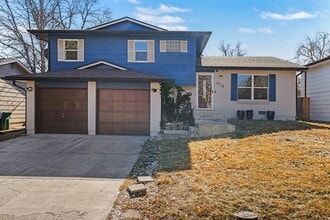 Building Photo - 6538 W Kenyon Ave