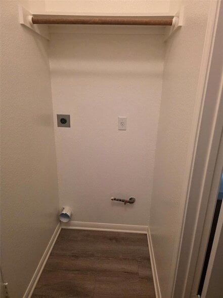 Building Photo - 4417 Lendall Ln