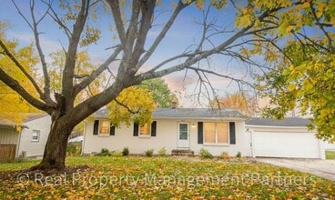 Building Photo - Fully Renovated 5 Bed, 2 Bath Home Near Breton Village