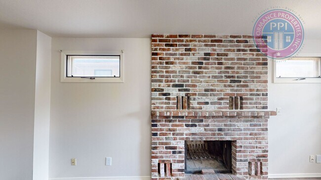 Primary Photo - far455