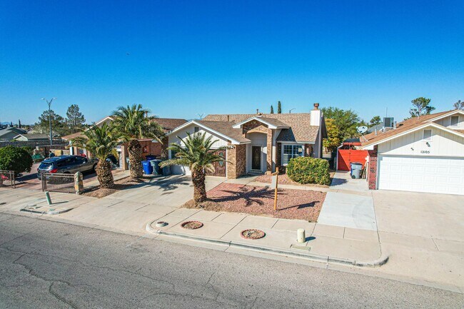 Building Photo - 3 Bed 2 bathrooms house 79936