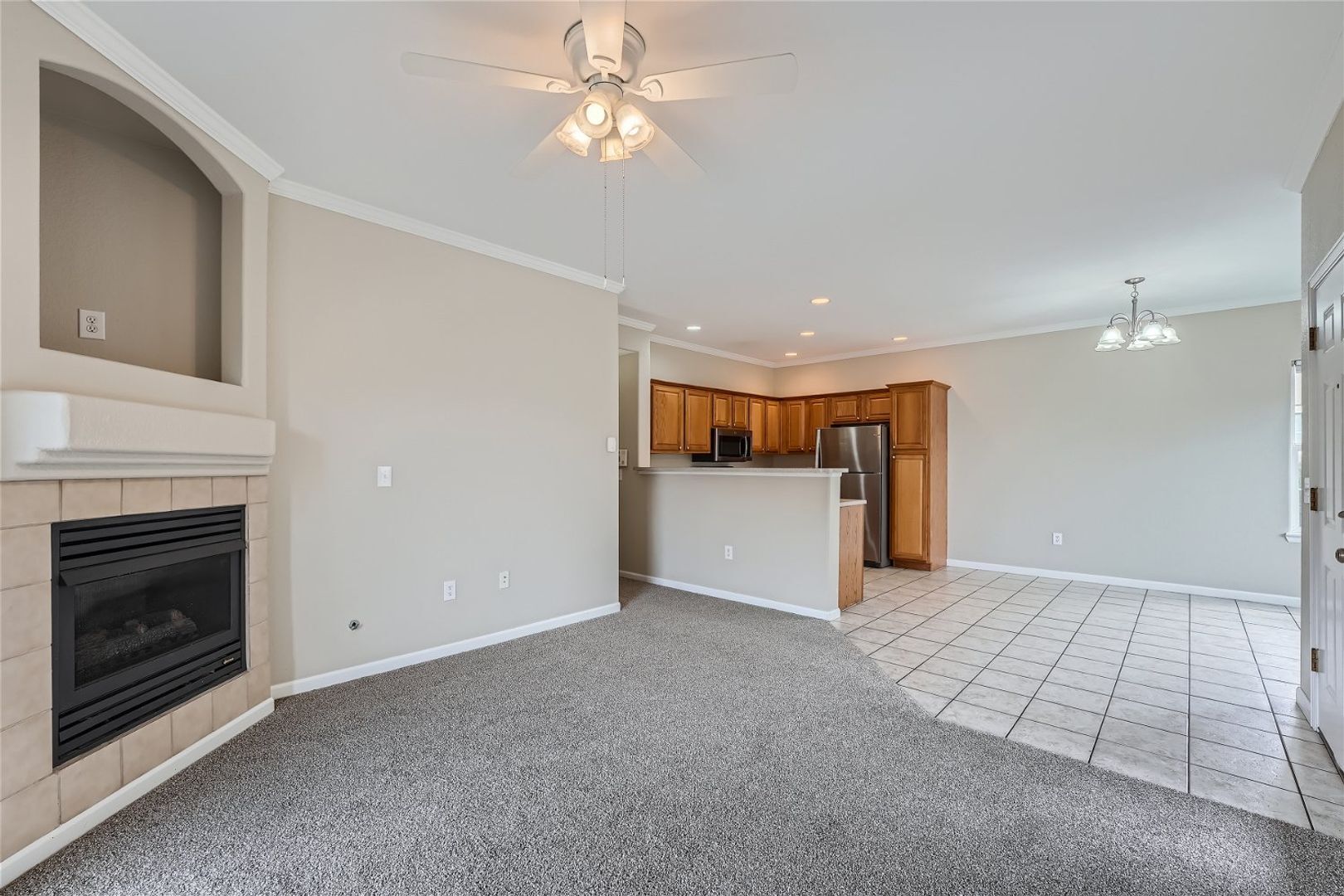 Building Photo - 10070 E Carolina Dr