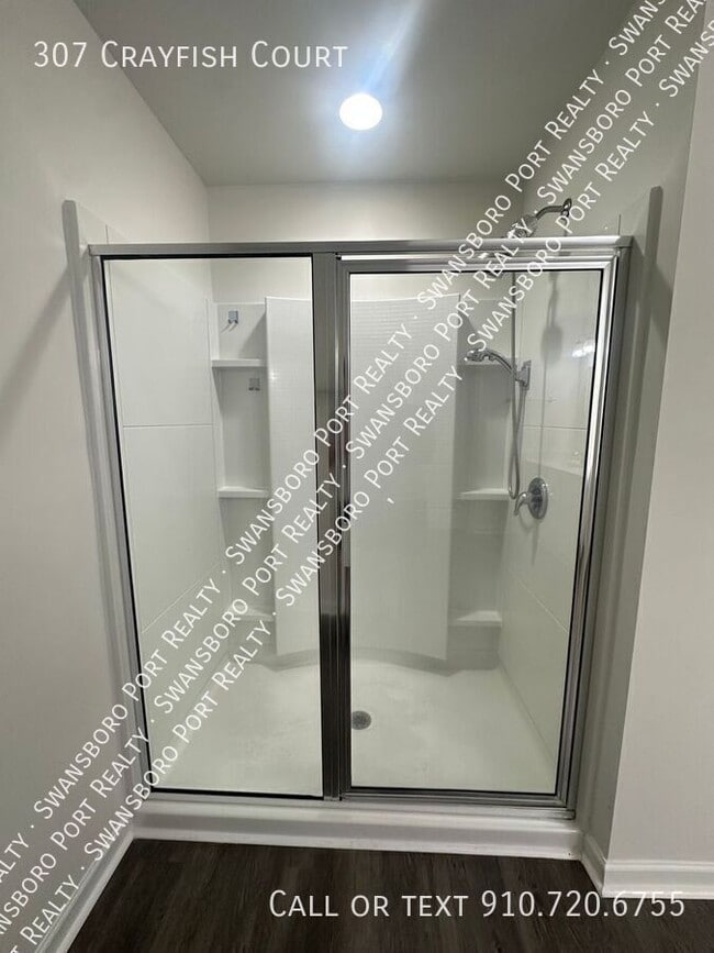 Building Photo - 307 Crayfish Ct