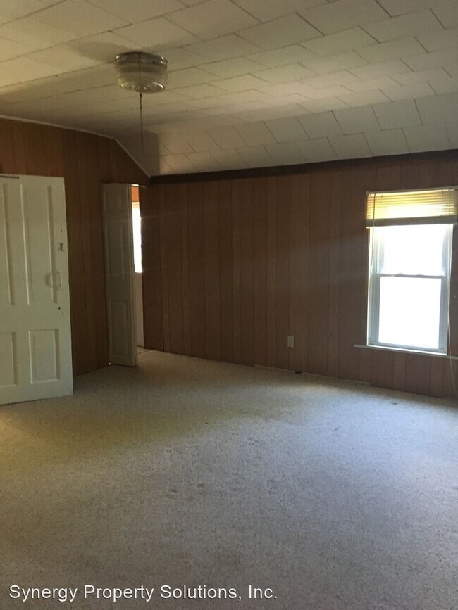 Building Photo - 4 br, 1.5 bath House - N. Union St. 265 Cr...