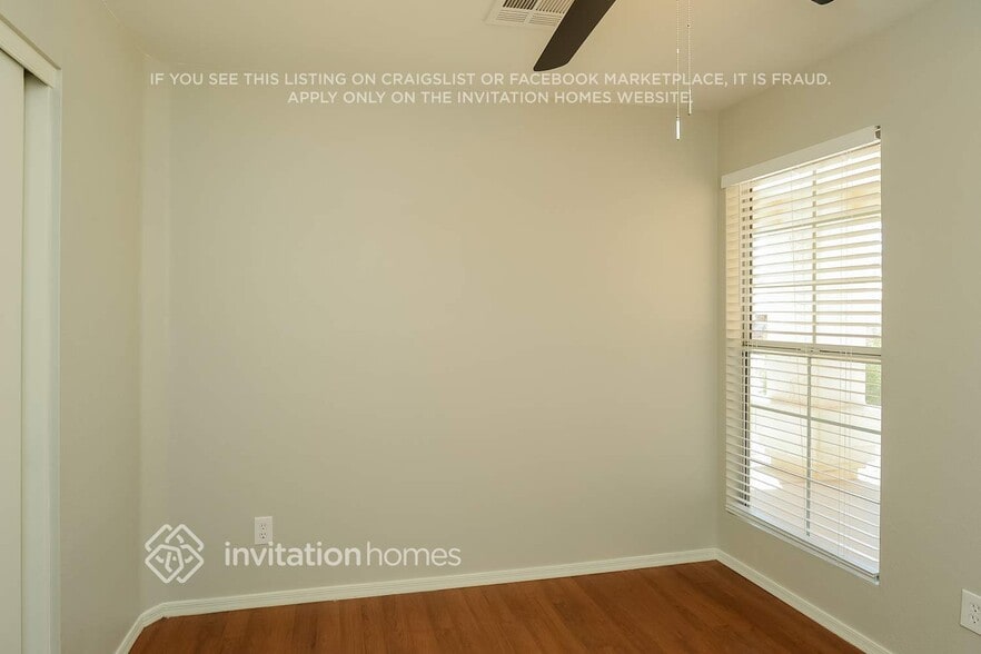 Building Photo - 1182 W Orchid Ln