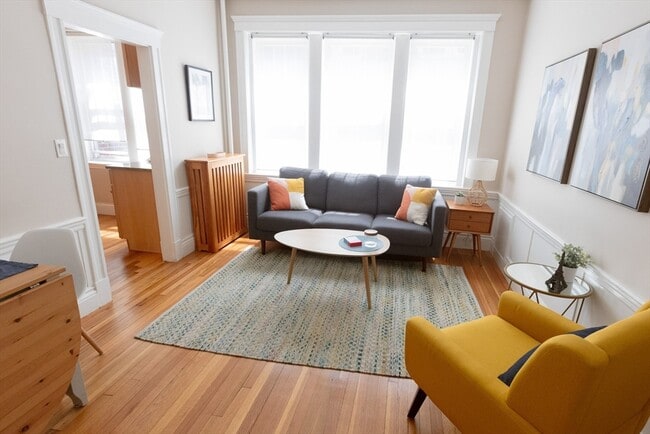 Building Photo - 226 Jamaicaway