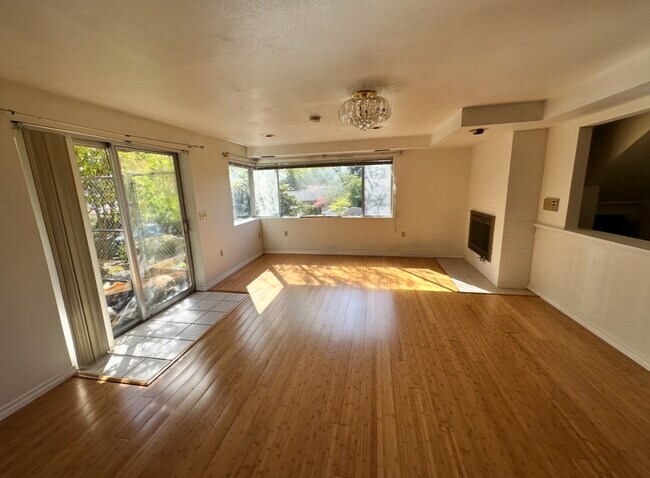 Building Photo - 1838 138th Plz SE